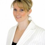 Maklerin Stefanie Hinsch